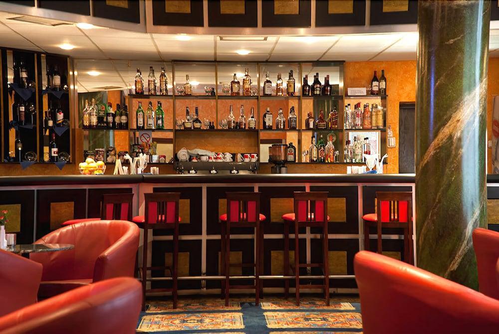 Grand Hotel Zagreb Luaran gambar