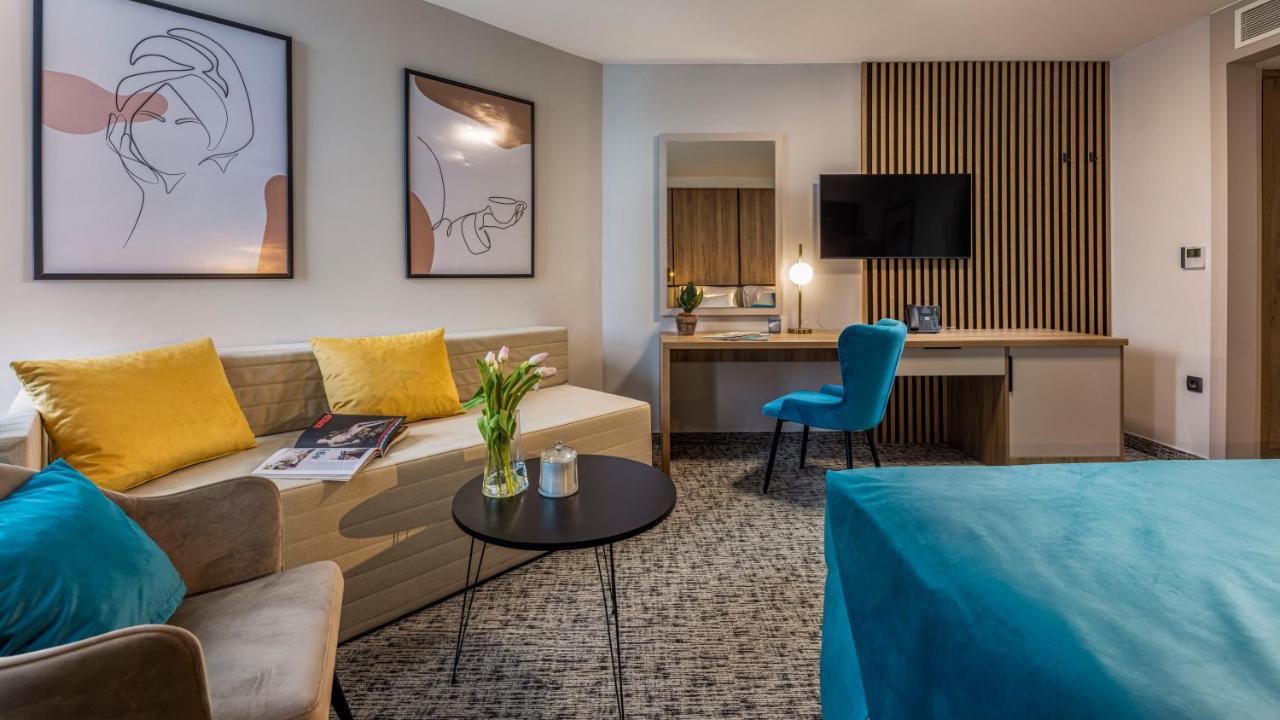 Grand Hotel Zagreb Luaran gambar