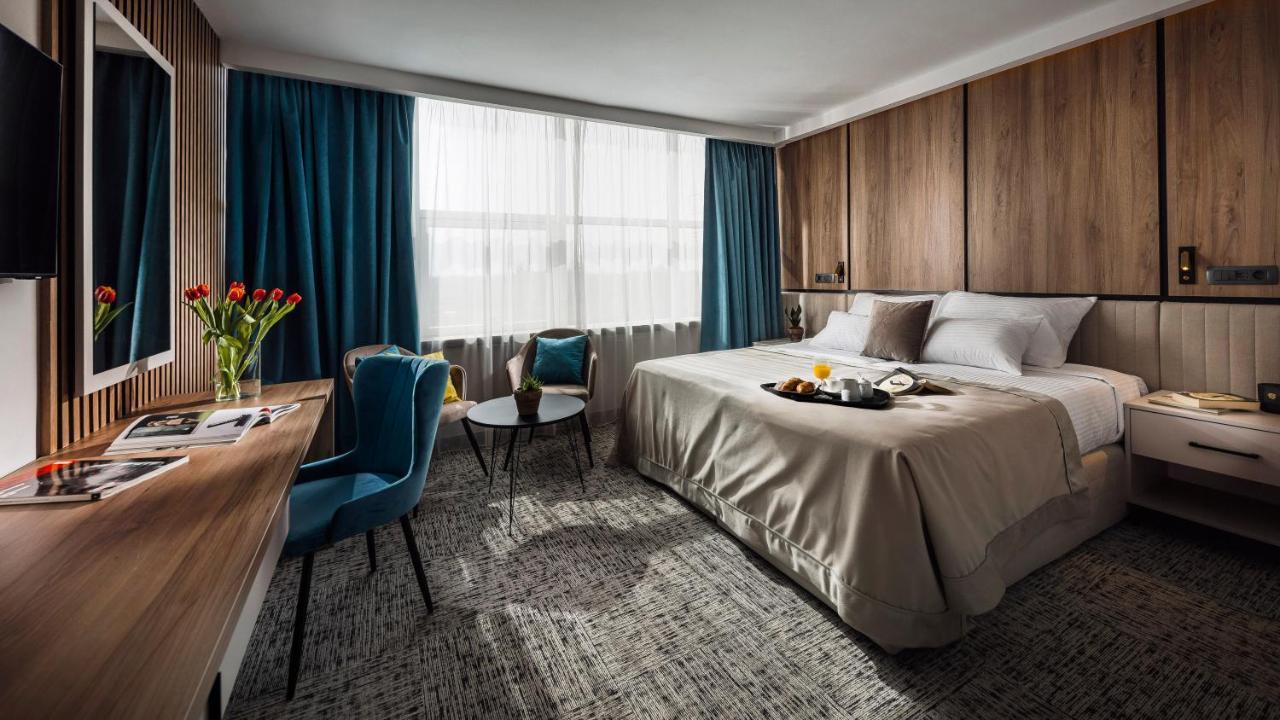 Grand Hotel Zagreb Luaran gambar
