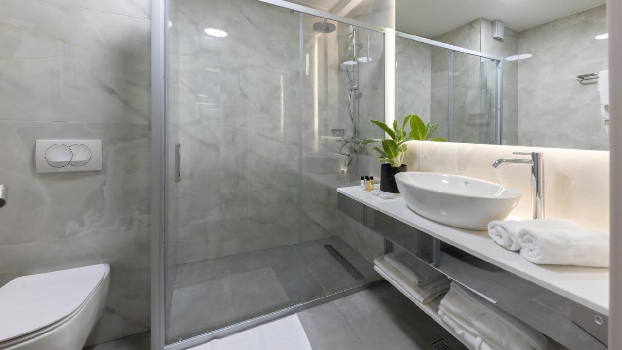 Grand Hotel Zagreb Luaran gambar
