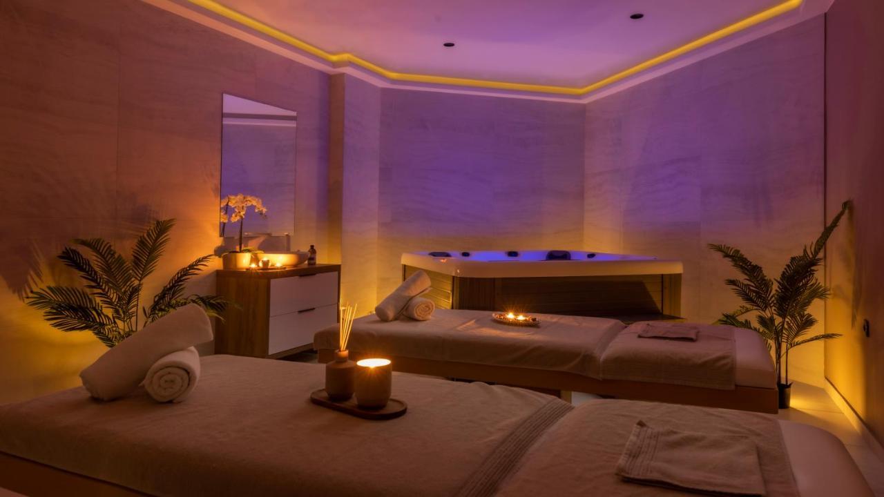 Grand Hotel Zagreb Luaran gambar
